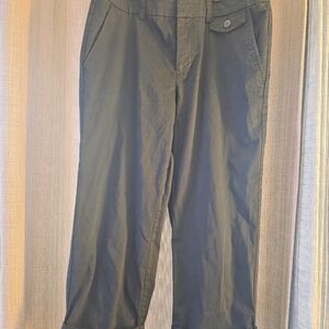 Old Navy Women's Black Capris